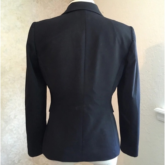 Tahari Levine pants suit. Petite size 8, Danielle style pants and blazer - Picture 9 of 13